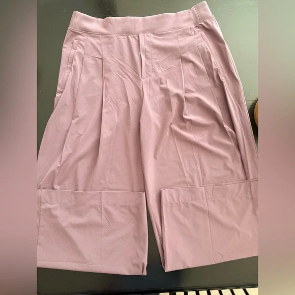 Athleta Elegant Mauve Wide-Leg Women's Pants - Picture 5 of 7